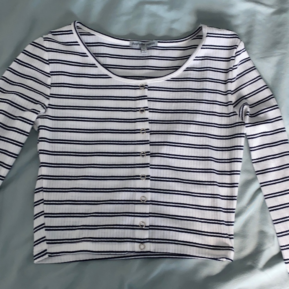 Charlotte Russe long sleeve crop top